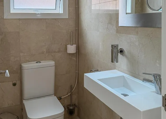 Вилла Exklusive Mit Beheiztem Pool In Адехе